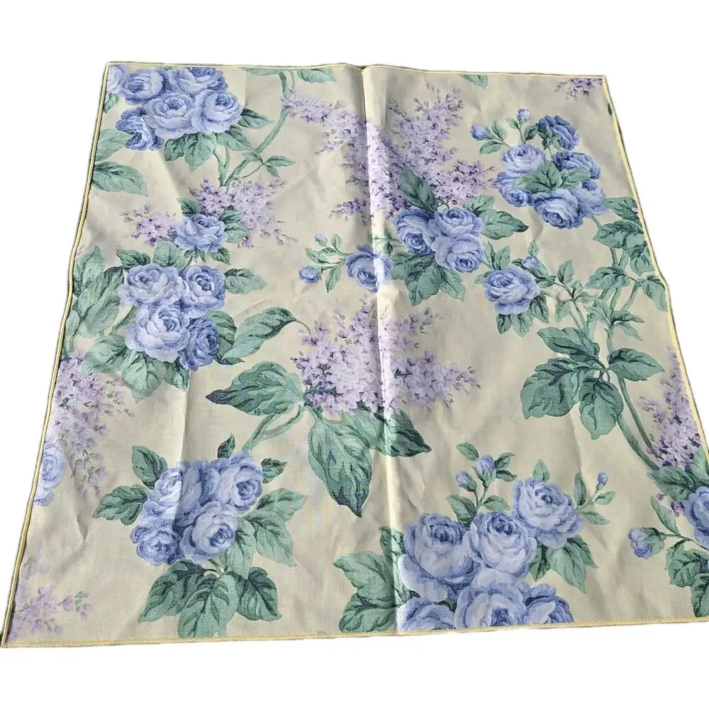 longaberger‎ Table Square Napkin Lilac Rose 24